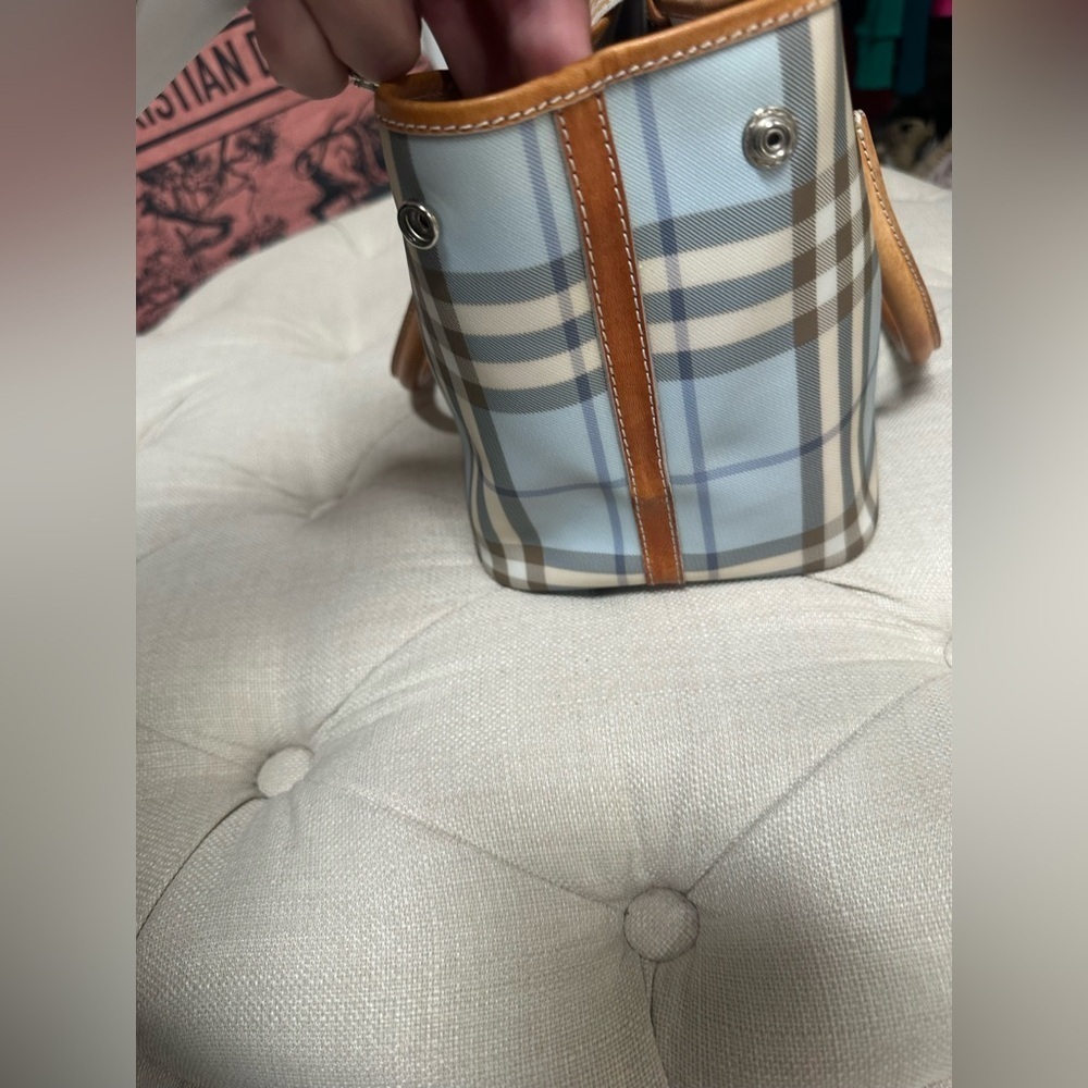 Burberry Eden Nova Check Handle Bag in Blue - Picture 4 of 15